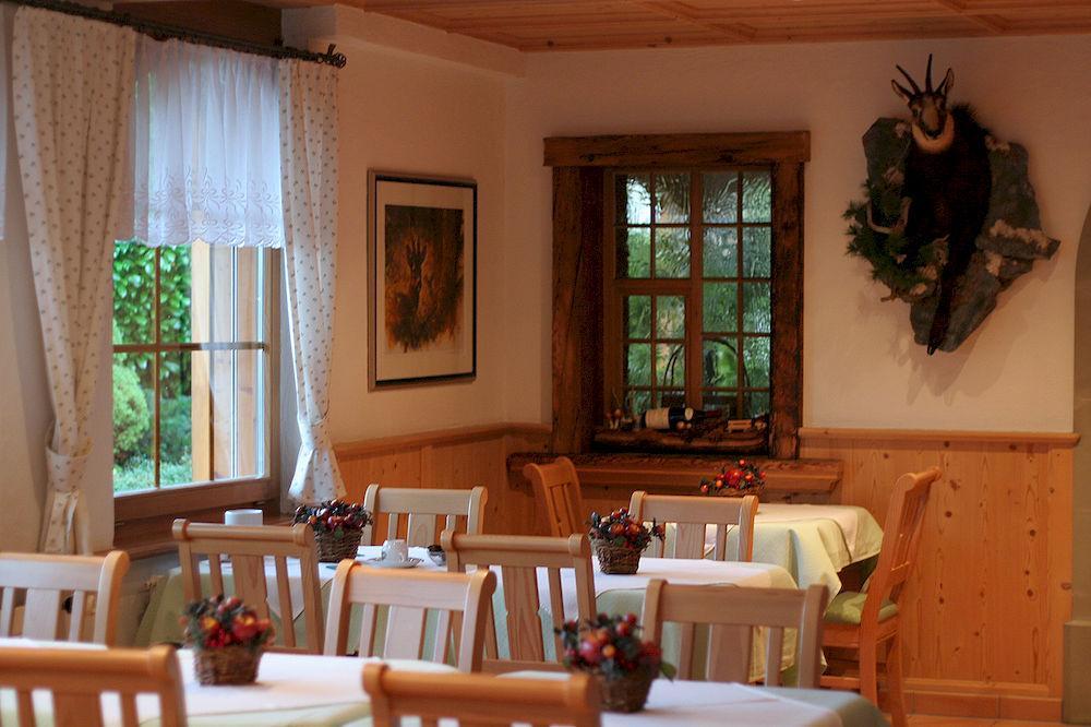 Seehotel Boutique Jaegerhof-Hubertus Faulensee Εξωτερικό φωτογραφία